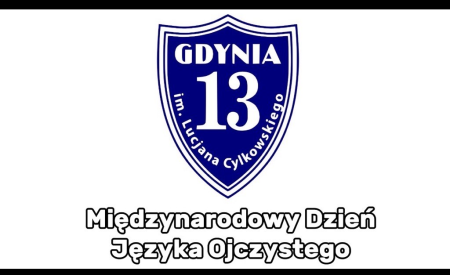 Międzynarodowy Dzień Języka Ojczystego. Prezentują uczniowie klas 4.